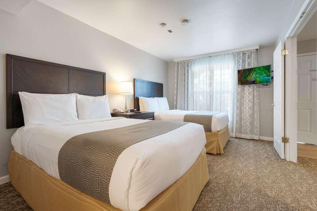 Chase Suite Hotel Newark Fremont Bilik gambar